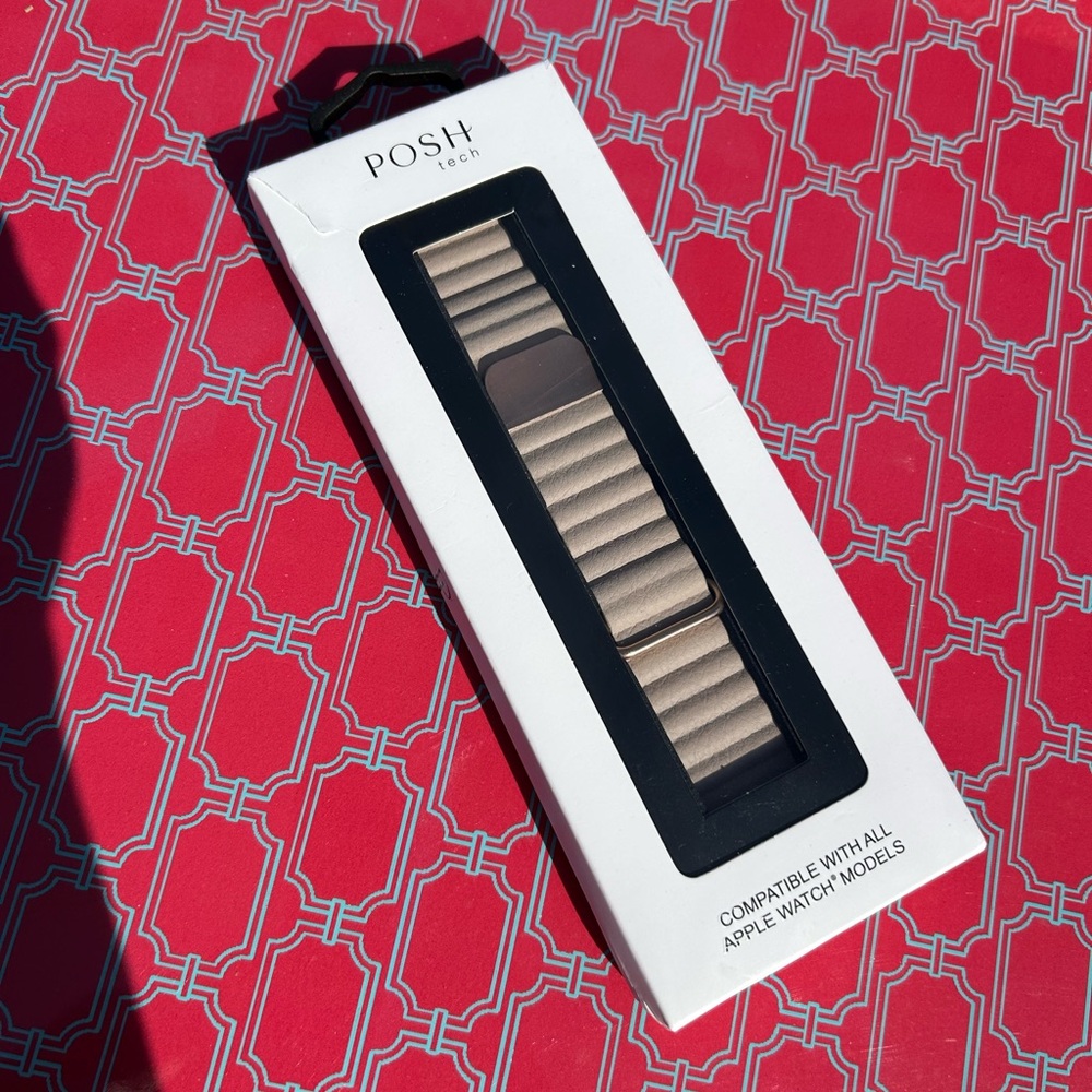 Posh Tech Riley Magnetic Leather Band for Apple Watch